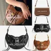 JW PEI BAG TESSA Väskor City Rivet Designer Half Moon Joy Bag JW Pei Studs Shoulder Bags Luxury Suede Real Leather Women Underarm Strap Bag Versatile Portable Gabbi Bags