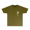 새로운 디자이너 여성 의류 보라색 티셔츠 PUR075 수직 글자 인쇄 짧은 슬리브 티셔츠 R100W90 캐주얼 패션 남성 Tshirt