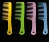 1pc Salon Handlessing Handle Wide dents à dents coiffures Hair Poigle démêlant les outils de style massage6307712