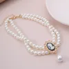 Halsketten geschichtetes kurzes Perle Halshalskette für Frauen weiße Perlen Halskette Hochzeit Schmuck auf Hals Mode Lady Perle Halshalsband Geschenk