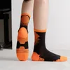 Herrensocken 1 Paar Mann Mode Herbst Winter Sohle Schleife Schweiß Sportarten resistent verstärkte Anti -Slip -Nicht -Kompression Sox