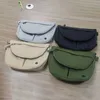 Festival Bag Zipper Outdoor Crossbody har justerbar rem Yoga påsar Vattenavvisande kvinnor axelväska234a