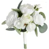 Kwiaty ślubne Bukiety prezentu Rose Dift for Bride Białe zielone zielone sztuczne róże dekoracja