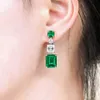 Boucles d'oreilles de mode charme Luxury Luxury Emerald Cut Verre Rempli les boucles d'oreilles pour femmes Livraison gratuite Accessoires Anniversaire Gift Y240423