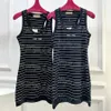 Lettres Femme Robe tricotée Luxury Designer Vest Robes Summer Girls Lady Souples sans manche robe Singlet Striped Robe