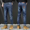 Heren jeans ontwerper 2022 Luxe Europese high -end vrijetijdsschilfer Slim Fit Small Foot Elastisch katoen borduurwerk Merk herfst en winter nieuwe TRBF