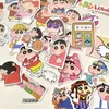 Crayon shin-chan mignon autocollants de dessins animés kawaii periphery jouet adorkable cahier coffre hand compte décorer beaux cadeaux de vacances 240510