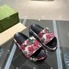 Luxury and Comfortable Embroidered Rose Print Sandals High Quality Designer Womens Flat Heel Thick Sole Sheepskin Casual Style Sizes 35 to 41 42 43
