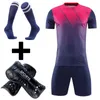 Fani TEES TEES FALTALL Shin i skarpetki darmowe mężczyźni i dzieciak piłkarski Zestaw Dzieci mężczyzn Jersey Soccer Set Custom Training Mundur Suit Y240423