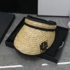 Visores de cartas de diseñador de mujer Sun Hats Fashion Sombrero de paja Capa de visor para hombres Cubo de verano ajustable Sombreros de playa al aire libre