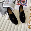 Loro Piano LP Suede Flat Shoes Woman Slip On Women Loafers Metal Lock Dekorera rundtå Flat Mules Casual Shoe Summer Ladies