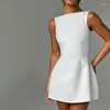 Casual klänningar vit elegant fest aftonklänning sexig ärmlös rygglös smal mini a-line bodycon 2024 sommar mode lady korta kläder