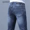 2024 Jeans de nouveaux hommes de haute qualité pantalon européen de petite jambe élastique à jambe droite européenne