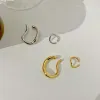 Kolczyki retro mody geometria skręcona mankiet uszy na kolczykach dla kobiet matowy metal bez przeszywania bezcelaryzowanej biżuterii gorąca