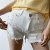 Shorts femininos 24 bordas baixas de verão de verão rasgado angustiado lavado largo jeane jeone women europeu e americano street street