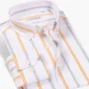 Camisas de vestir para hombres Botón de manga larga camisa vertical a rayas vertical cómodo algodón casual estandonado en forma macho