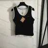 Women Tanks Top Designer Knittad skjorta ärmlös falska två stycken tees sportväst