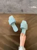 Marka Moda Mi Fold Square Terlik Kadınlar 2024 Yeni Trend Sıradan Flip-Flop Düz Sandalet Yüksek Kalite Ücretsiz Kargo