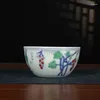 Dekorative Figuren Chinese Blau und weißes Porzellanfarben -Traubendesign Teetasse 3.1 "