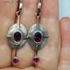 Boucles d'oreilles en pierre rouge vintage de lustre en pierre vintage pour femmes conception de croix tribale ovale antique instruction bijoux h240423