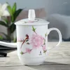Кружки Jingdezhen Ceramic Teacup Water Cup с крышкой творческий офис встречи в костяном фарфоре кружка