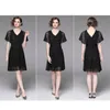 Robes de fête ZXryxgs Tempérament élégant Summer Summer Women's Black 2024 Lace V-Neck Taist était mince robe de mode à volants