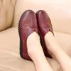 Casual Shoes Mom's For Women Soft Sole Women's Genuine Leather Slip On Female Flats Ladies Moccasins Driving Shoe