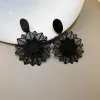 Örhängen Vintage Big Black Flower Clip på örhängen för kvinnor Överdriven rockpersonlighet Non Pierced Earrings Wedding Party Jewelry