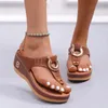 Frauen Sommersandalen Open Toe Beach Schuhe Flip Flops Keile bequeme Hausschuhe süße Zapatillas Casa Mujer 240417