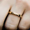 Bands Huitan Minimalist Wedding Thin Rings for Women Luxury Gold Color/Silver Color Proposal Engagement Bands Ring New Trendy Jewelry