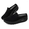 Scarpe casual moda primavera autunno donna piattaforma donna signora piatti folti calzino nero slip on dance