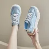 Lässige Schuhe Sneakers Frau Sportgeschäfte Mode Running Women Dick Soled Trainer Tennis weibliche vulkanische Sportschuhschuhe