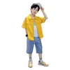 Giyim Setleri Kore 2024 Yaz Toddler Bebek Kısa Kollu Katı Katı Çocuk Kıyafetleri Giysiler Set Erkekler Sıradan Şortlar 2 PCS 4 - 14YRS