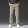 Herrbyxor spring khaki corduroy casual 4 färger tillgängligt mjukt tyg dragkonstruktion fashionabla raka byxor man