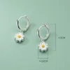 Earrings 2024 New Daisy Flower Pendant Hoop Earrings for Women Korean Earrings Sweet Cute Rings Girl Wedding Party Jewelry Gift Ring