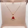 Mode luxe blgarry Designer ketting waaier met grote rokketting Kleine geurige witte fritillaria verguld met 18K sieraden met logo en cadeau -doos