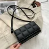 Сумки на плече 2024 Сплошной цветовой модельер Один сумочка леди Travel Messenger Bag Стинка маленькая кожа PU