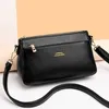 Bag Womens 2024 Fashionable Middle Aged Moms Single Shoulder Small with Versatile Temperament Crossbody