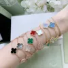 De senaste lyxiga smycken armband populära gåvor med naturliga vanlay