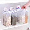 Bouteilles de rangement en plastique Dispensateur Boîte de cuisine alimentaire Conteneur de riz à grains Nice Farine