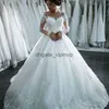 2019 Sheer Sweetheart Neckline Ball Gown Wedding Dress Appliqued Princess Button Closure Bridal Gowns with Lace Trim