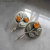 Dangle Chandelier Vintage Silver Color Leaf Orange Stone Earring Engraved Oval Metal Plant Hook Earrings for Women Jewelry H240423