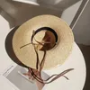Bältesrem Straw Sun Hat For Women Fashion Vacation Beach UV Hats Summer Wide Brim Travel Panama Outdoor Wholesale 240408