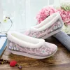 Chaussures décontractées Veowalk Pearls Broidered Autumn Wincm Winomin Women Coton Tissu Plateforme Flats Elegant Dames Sneakers Creepers confortables