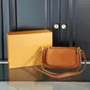 Multi Pochette Designers Letbag torebka Moda skórzane torby pod pachami dla damskiej multi kolorów luksusowe torby na ramię