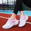 Scarpe casual mesh piastra da donna grandi dimensioni piatte vulcanizza sneaker 35 sport di alta qualità styling