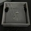 Nouveau bijoux de luxe Goth Sword pour hommes et femmes Retro Silver Pendant Letter Collier Street Hip Hop Accessoires