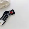 Men's Socks Leisure and sports polka dot socks Korean version black and white stripes monochrome fashionable stylish new 600 yq240423