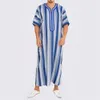 Arab Mens Short Sleeve Book Printed Robe Long Muslim Robe Islamic Kamiz Thobe Overdimensionerade kläder 240411