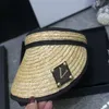 Visores de cartas de diseñador de mujer Sun Hats Fashion Sombrero de paja Capa de visor para hombres Cubo de verano ajustable Sombreros de playa al aire libre